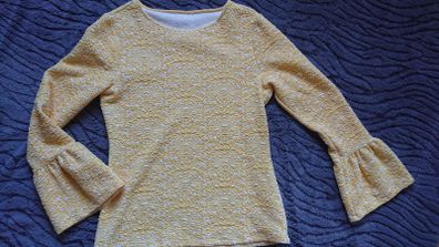 Yellow Savida Top. Size 10