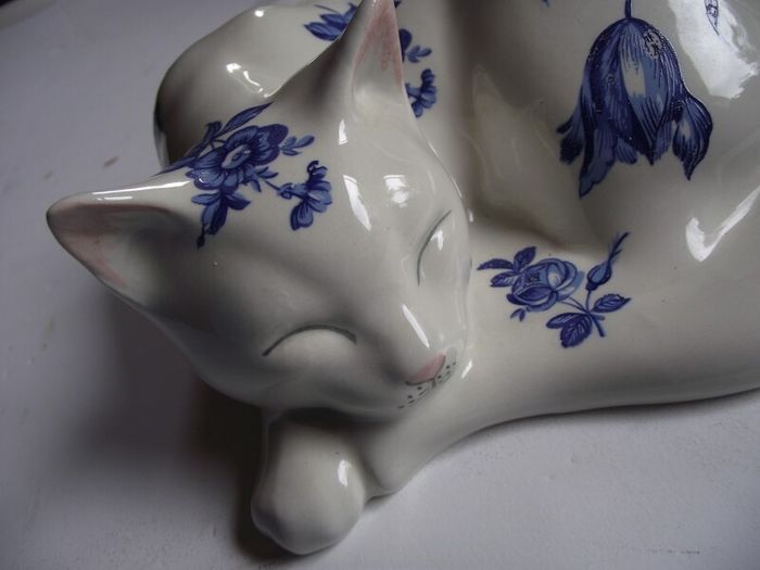 Vintage Set of 3 Ceramic cats by Just Cats & Co. Staffordshire - Circa 1980's
