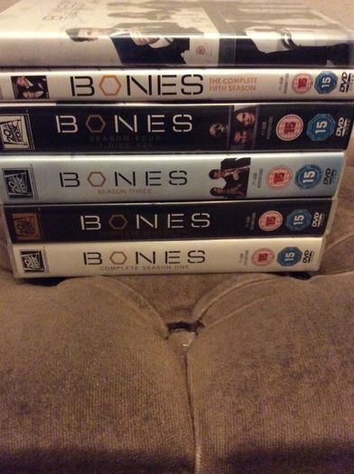 Bones The Series. Complete Series Box Sets Seasons One To Seasons Six. Collect In Dublin Or Receive Via Post.