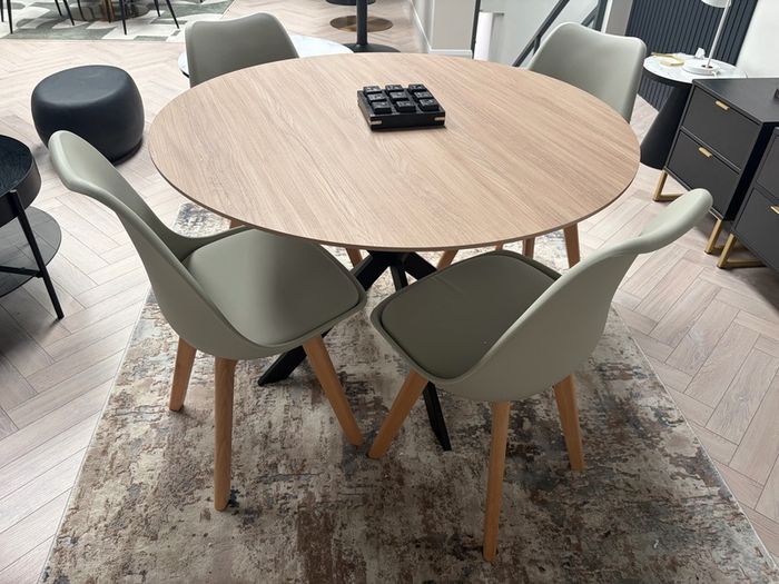 dining set