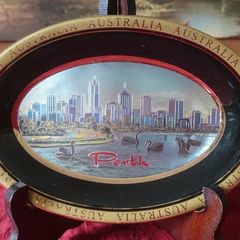 Chonkin Art Style Perth Australia Gold And Black Lustre 7.25 Inch Long Decorative Ceramic Oval Trinket Dish