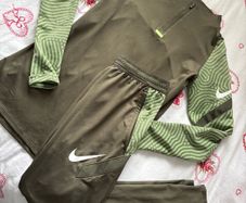 mens nike tracksuit