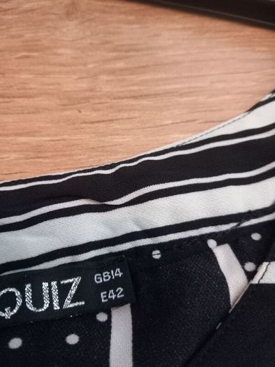 Ladies Quiz Top