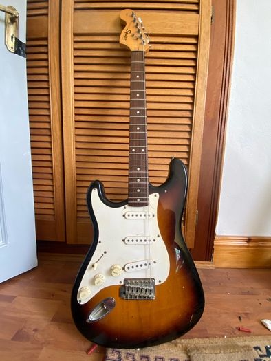 Squier Stratocaster Left handed