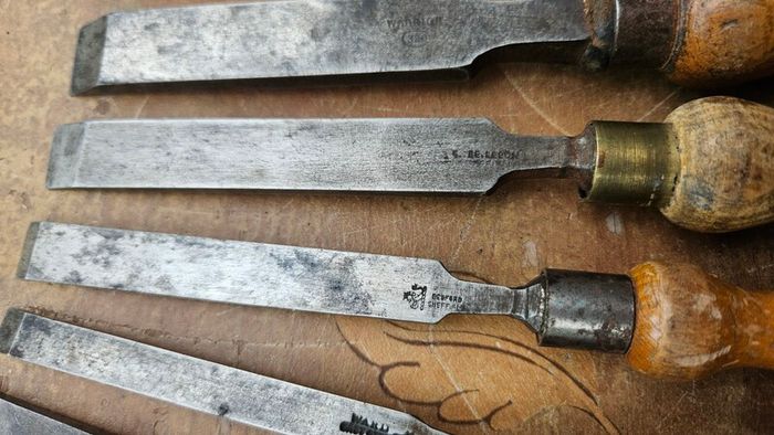 7 chisels