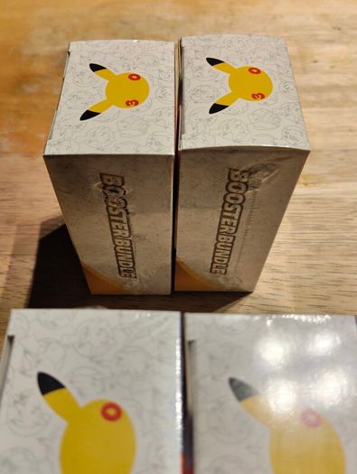 Pokemon Tcg 30th Anniversary Booster Bundle X4 English Sealed