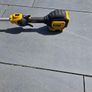 Dewalt strimmer Image 2