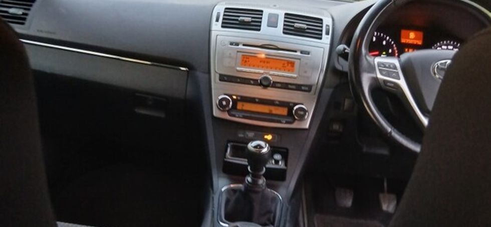 2012 Toyota Avensis
