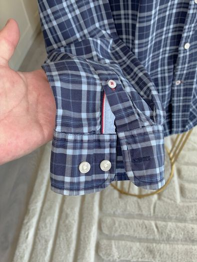 Mens Tommy Hilfiger Long-sleeve Shirt in a Navy and Blue Check Pattern