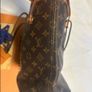 Louis Vuitton Image 8