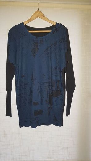 Long Line Jumper Size 14 (ish)