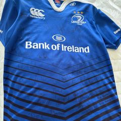 leinster  Rugby Jersey signed by the team