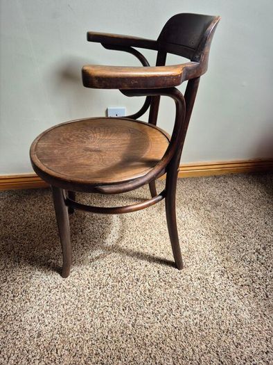Antique Mundus Bentwood Carver Armchair c. 1919-1922