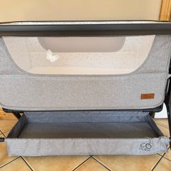 Crib Baby Elegance Co-Glide Electric Bedside Crib