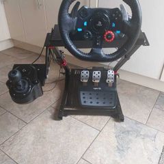 Logitech G29 steering wheel, pedals, gearshift and stand