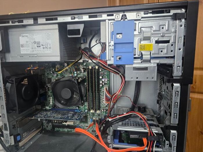 Dell Optiplex 7010 Mt Intel Core I5-3470 3.20ghz Cpu, 24inch Monitor, 12gb Ram 250gb Ssd, 500GB 3.5 Hdd, Dvd-rw Win10 Pro