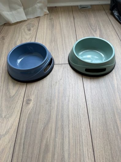 dog bowls
