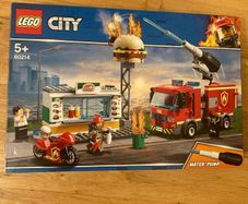 Lego City Fire station