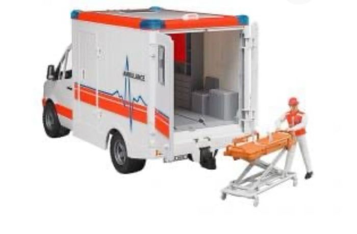 Bruder 1:16 Mercedes Sprinter Ambulance + Figure (Lights & Sound)