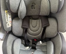 Noola 360 isofix car seat