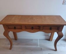 Hall table