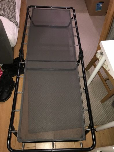 Folding bed