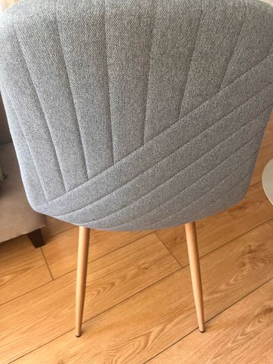 4 Chairs