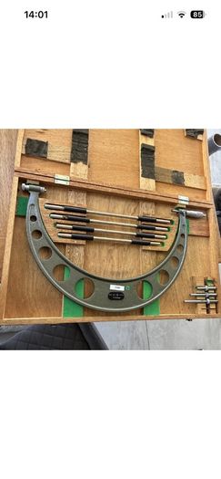 Mitutoyo 300-400mm Outside Micrometer