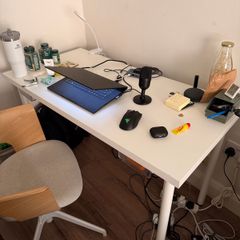 desk
