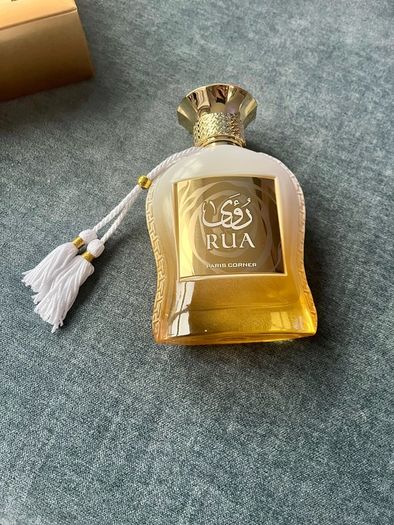Womens Fragrance Paris Corner Rua