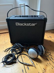 Blackstar guitar amp - like new, with extras