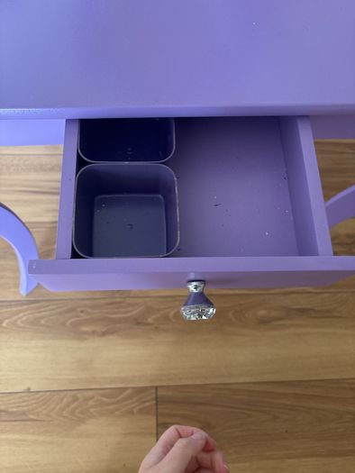Kid's Dressing Table