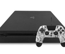 Sony PlayStation 4 Slim 1TB with Giotek Wired Controller (Grade B)