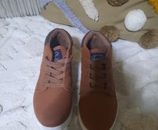 boys new tan boots by penguin
