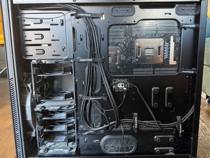 192gb Ddr4 Server/workstation, Dual Xeon E5-2630 V3, Asus Z10pe-d16 Ws, Noctua, Ipma/kvm