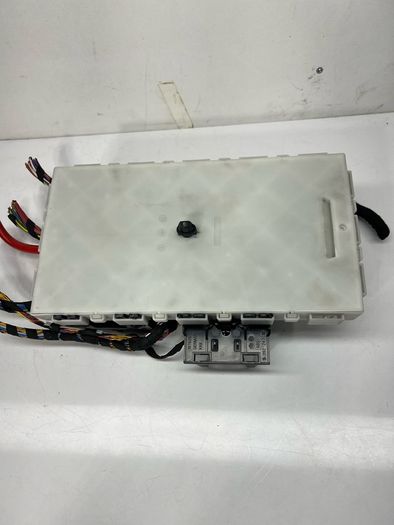 BMW F20 F30 F31 F32 F36 4 Series Body Control Module Unit FEM ECU LR01 684389802 a2l4b41s