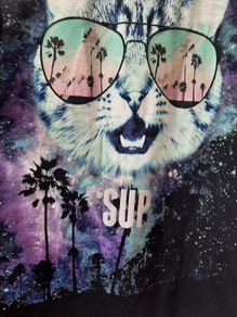 new tee shirt XL.what's up.