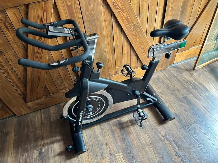 Hit Fitness G7 - Indoor Cycling Bike / Spin Bike