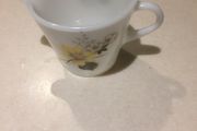 Pyrex Dahlia milk jug milk glass