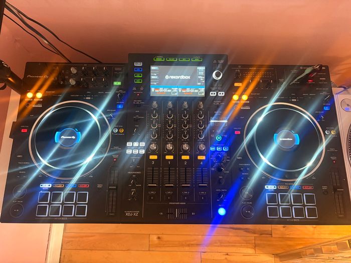 Xdj Xz + Zomo Flight Case