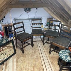 Pub Chair