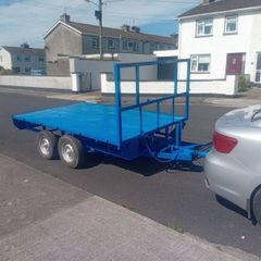 flat bed trailer