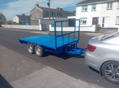 flat bed trailer