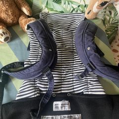 Mountainbuggy baby carrier by Juno