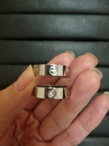 Women's and men's rings