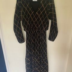 Emporium plisse ladies dress sz 12 never worn