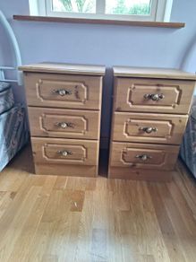 bedside lockers