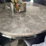table whit 4 chairs quarz Image 5