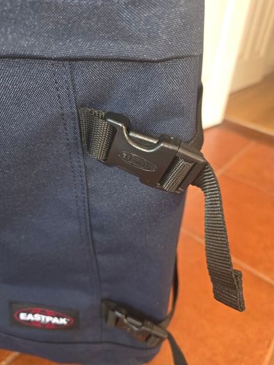 Cabin suitcase