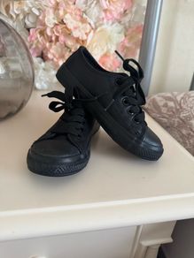 Kids trainers